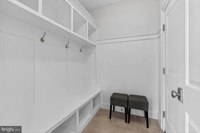 600 S MONROE ST, Arlington, VA 22204