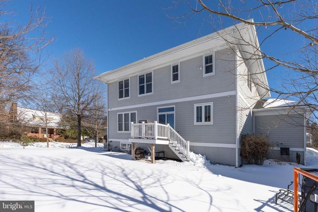 600 S MONROE ST, Arlington, VA 22204