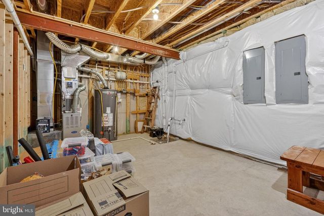 600 S MONROE ST, Arlington, VA 22204