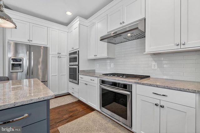 600 S MONROE ST, Arlington, VA 22204