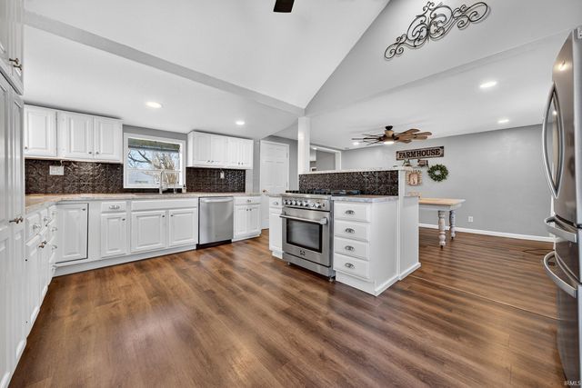 7642 W 220 SOUTH, Russiaville, IN 46979