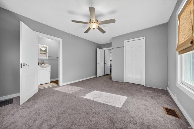 7642 W 220 SOUTH, Russiaville, IN 46979