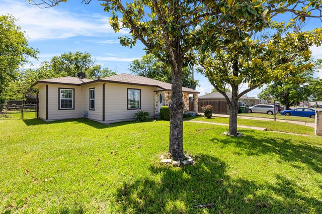 1709 Irving Lee Street, Waco, TX 76711
