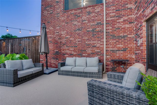 1040 Churchill Drive, Frisco, TX 75036