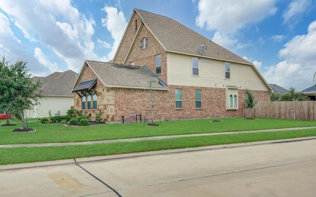 3077 Tradinghouse Creek Lane, League City, TX 77573