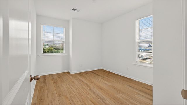 4436 Oakwood Avenue, North Charleston, SC 29405