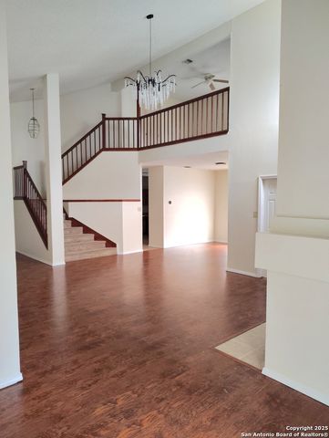 8147 Seldon, San Antonio, TX 78244