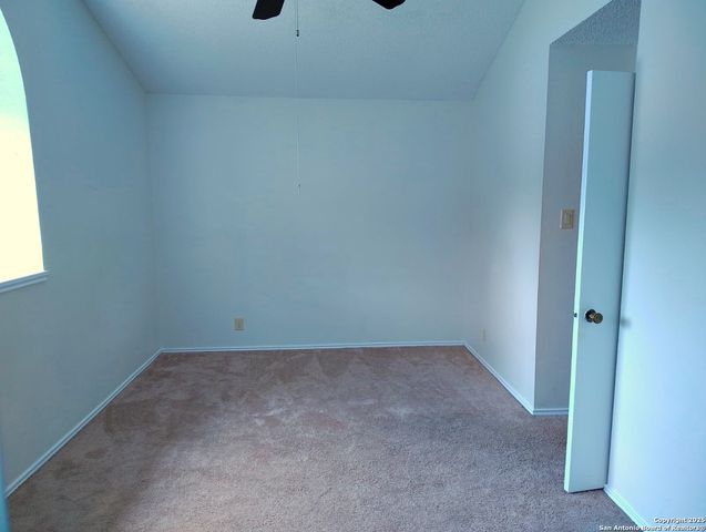 8147 Seldon, San Antonio, TX 78244