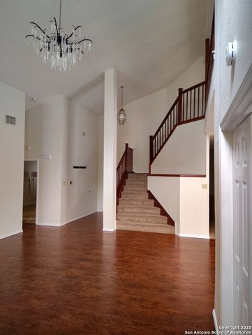 8147 Seldon, San Antonio, TX 78244