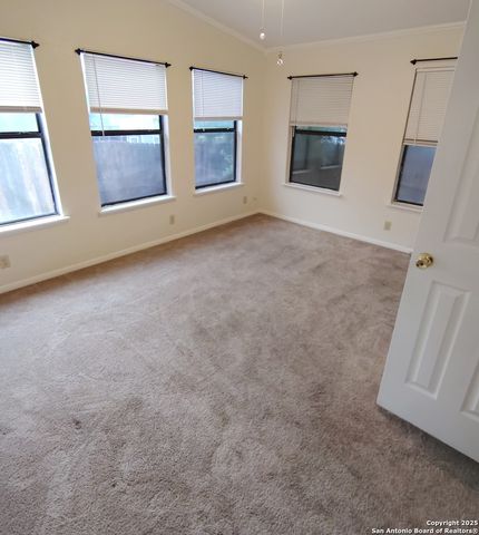 8147 Seldon, San Antonio, TX 78244