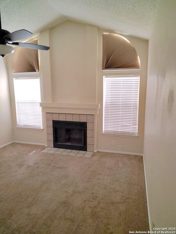 8147 Seldon, San Antonio, TX 78244