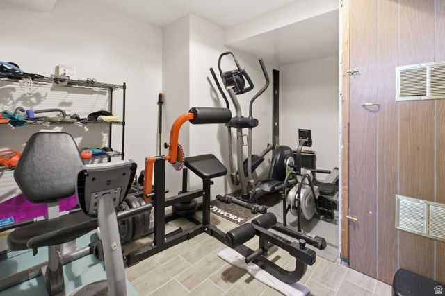 2212 W 5150 S, Roy, UT 84067