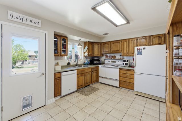 2212 W 5150 S, Roy, UT 84067