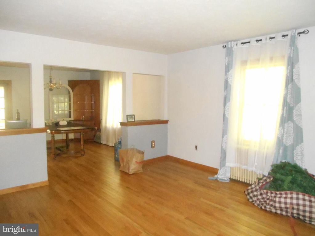 1002 N CHEW RD, HAMMONTON, NJ 08037 — photo 2