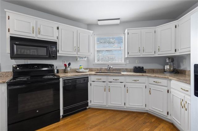 701 Cabana Beach Road, Gulf Shores, AL 36542