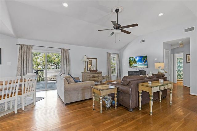 701 Cabana Beach Road, Gulf Shores, AL 36542