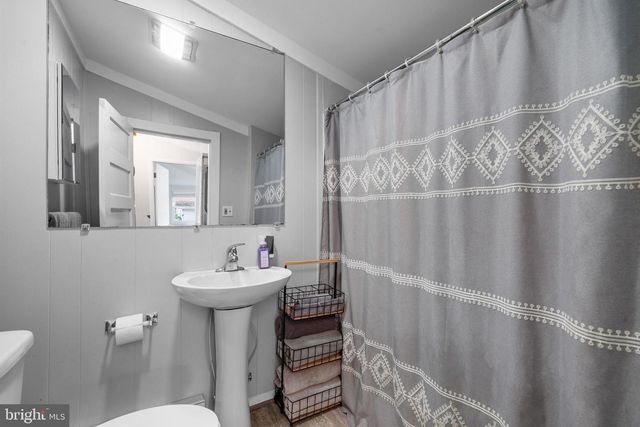 6015 POPLAR RD, St Leonard, MD 20685