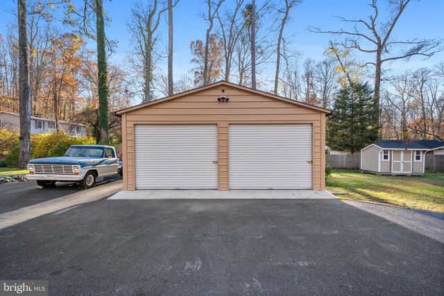 6015 POPLAR RD, St Leonard, MD 20685