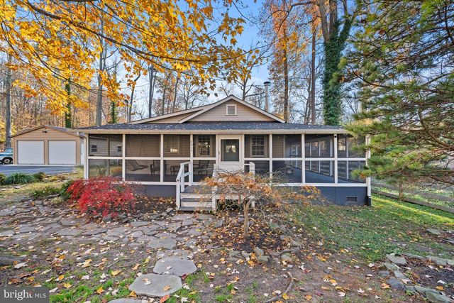 6015 POPLAR RD, St Leonard, MD 20685