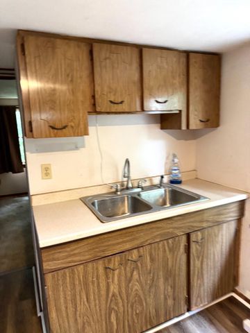 5718 BLACK ROCK RD, Glenville, PA 17329