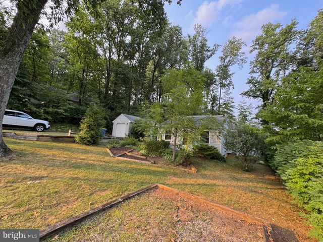 5718 BLACK ROCK RD, Glenville, PA 17329