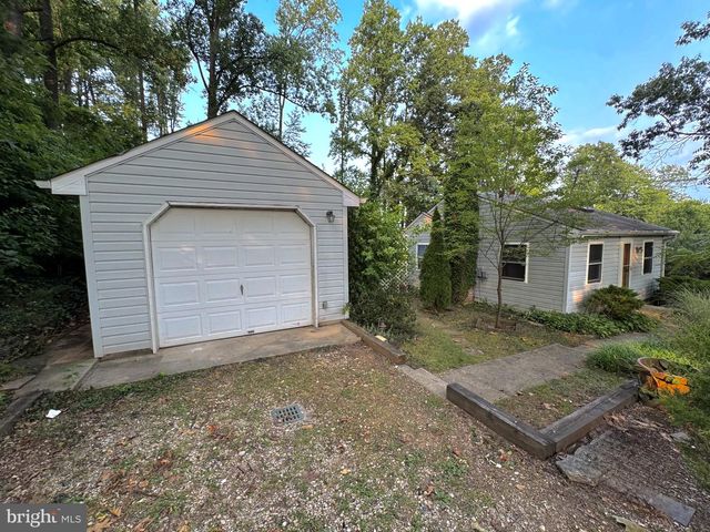 5718 BLACK ROCK RD, Glenville, PA 17329