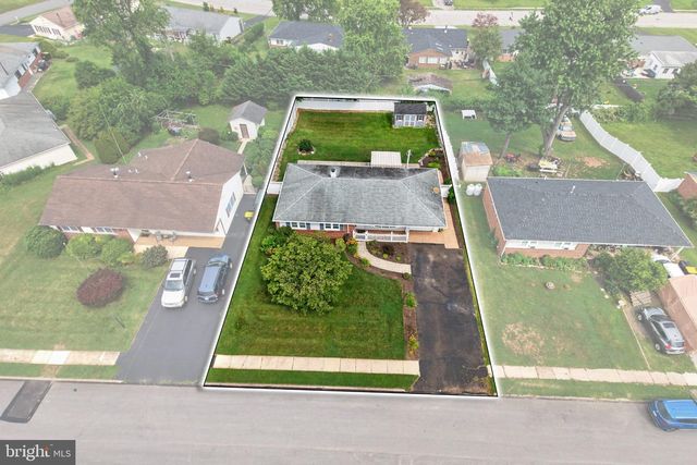 3129 SYCAMORE LN, Norristown, PA 19401