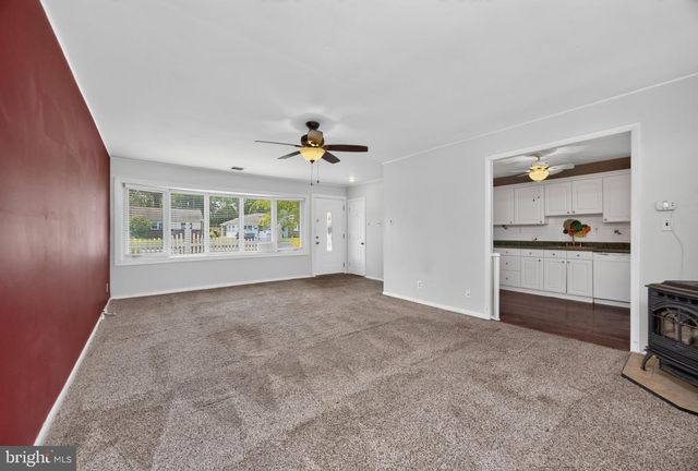 3129 SYCAMORE LN, Norristown, PA 19401