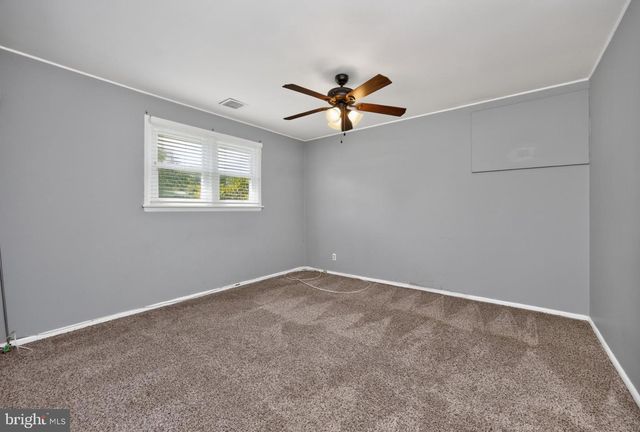 3129 SYCAMORE LN, Norristown, PA 19401