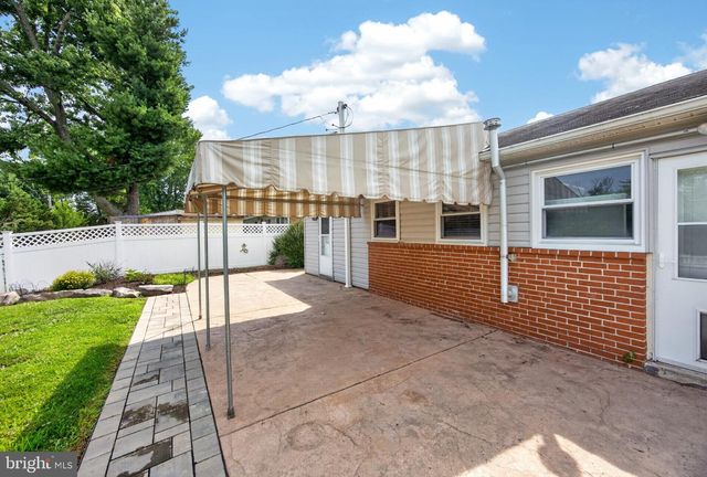 3129 SYCAMORE LN, Norristown, PA 19401