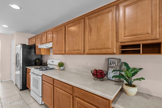 8151 S Placita Bilbao, Tucson, AZ 85747