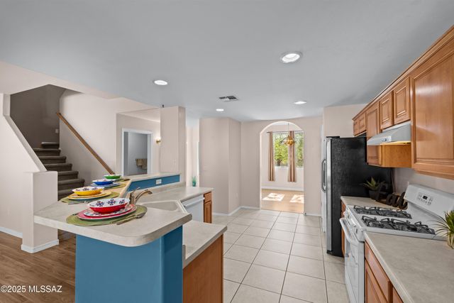 8151 S Placita Bilbao, Tucson, AZ 85747