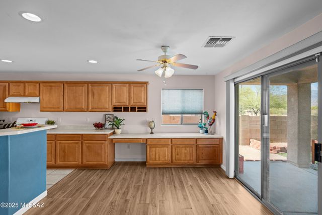 8151 S Placita Bilbao, Tucson, AZ 85747