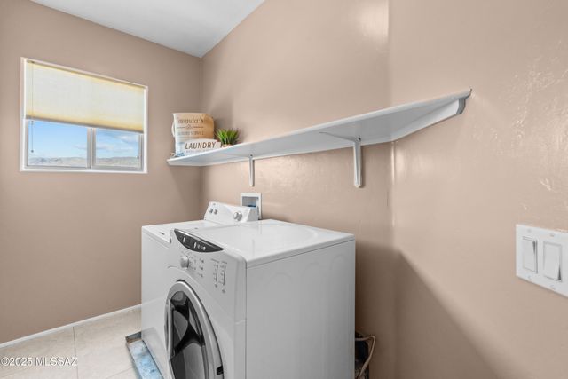 8151 S Placita Bilbao, Tucson, AZ 85747