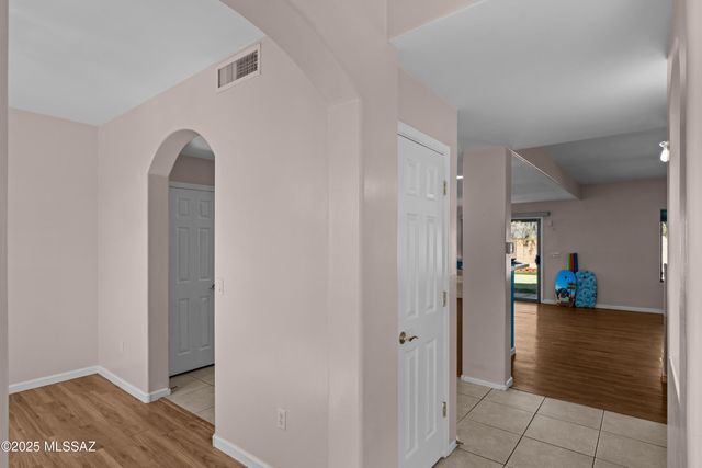 8151 S Placita Bilbao, Tucson, AZ 85747