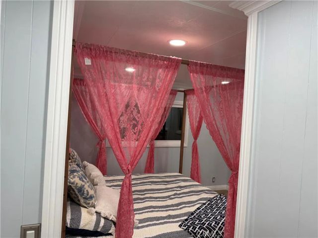 8801 ETON AVENUE 64, Canoga Park, CA 91304