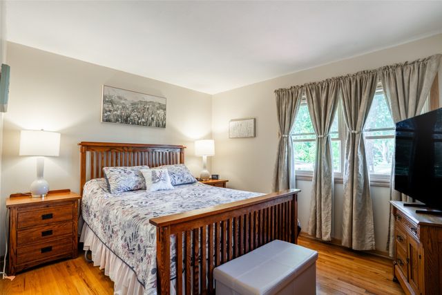 1206 3rd Avenue SE, Altoona, IA 50009