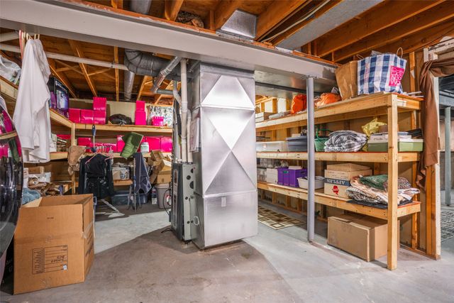 1206 3rd Avenue SE, Altoona, IA 50009