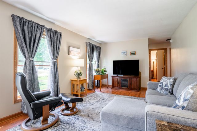 1206 3rd Avenue SE, Altoona, IA 50009