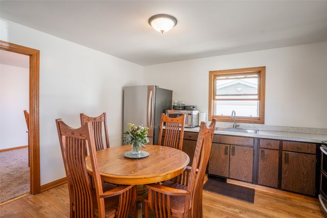 1206 3rd Avenue SE, Altoona, IA 50009