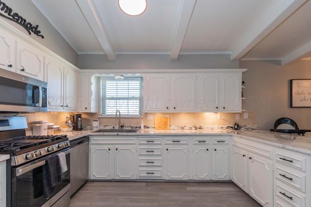 105 RITA BLANCA Trail, Amarillo, TX 79108