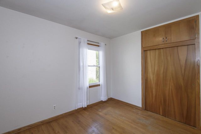 1520 Menomonee AVENUE, South Milwaukee, WI 53172