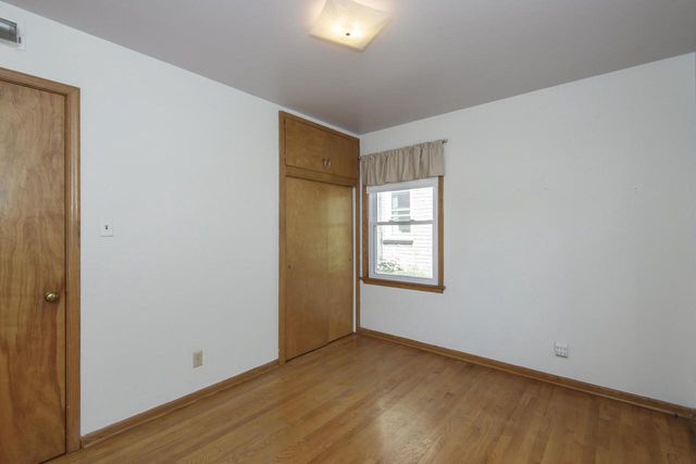 1520 Menomonee AVENUE, South Milwaukee, WI 53172