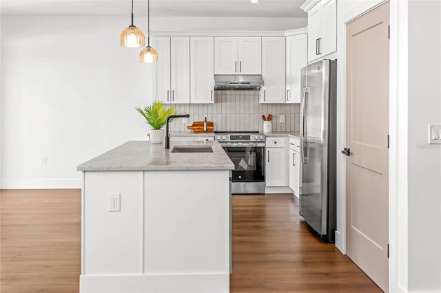 3510 S 75TH STREET, Tampa, FL 33619