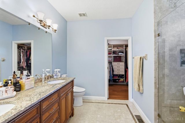 68 Bridgewater Drive, South Lebanon, OH 45065