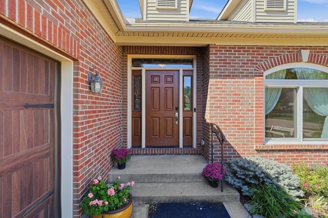 68 Bridgewater Drive, South Lebanon, OH 45065
