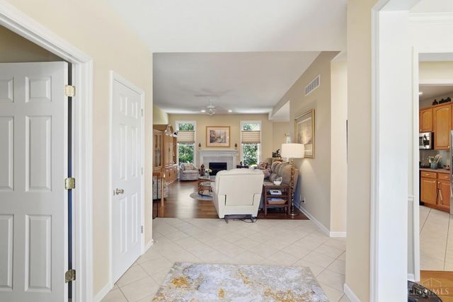 68 Bridgewater Drive, South Lebanon, OH 45065