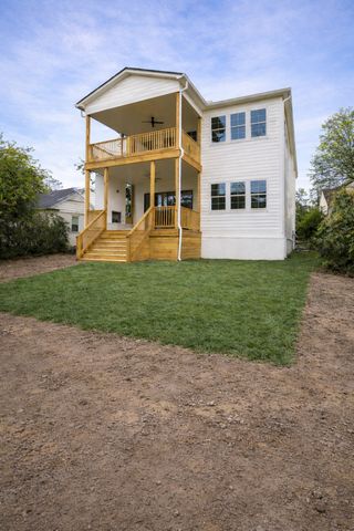 3819 Cross Creek Rd, Nashville, TN 37215