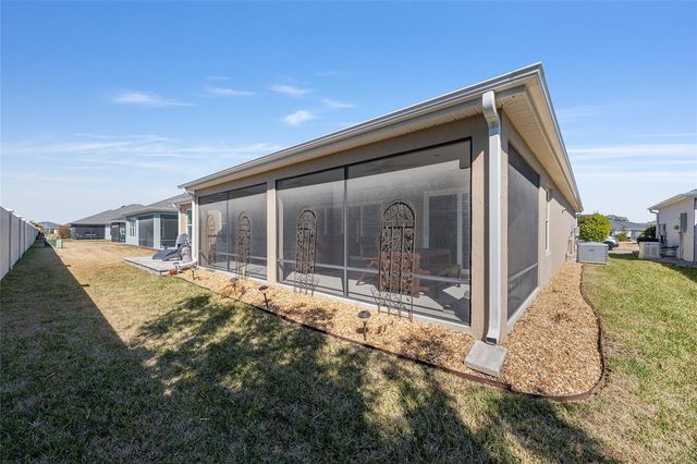 562 JAMES ROAD, The Villages, FL 32163