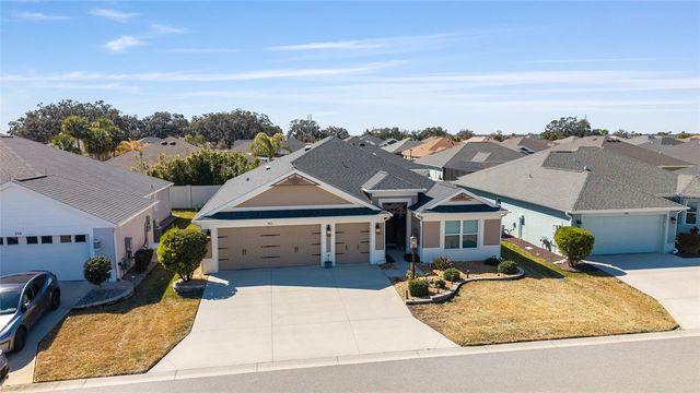 562 JAMES ROAD, The Villages, FL 32163